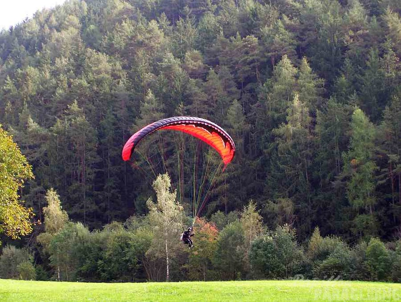 2010 DH40.10 Luesen Gleitschirm 006