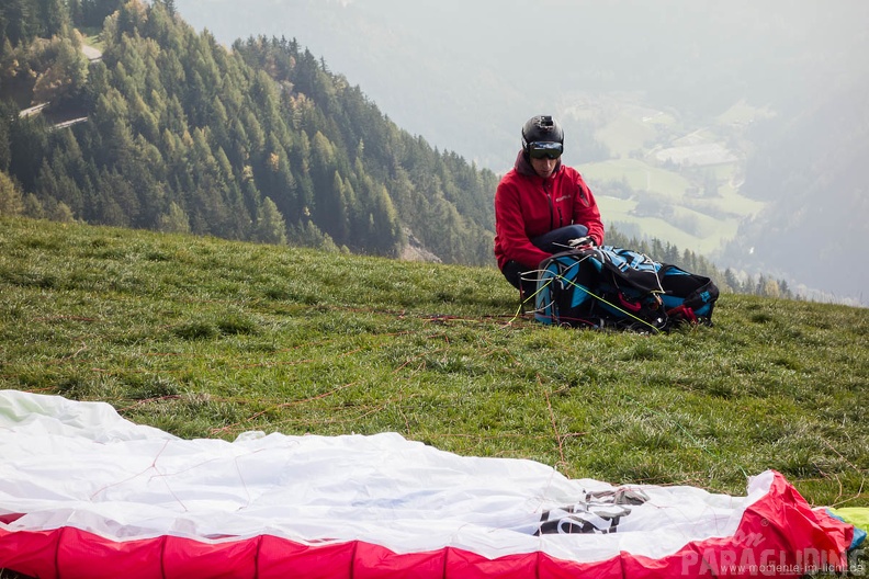 jeschke_paragliding-38.jpg