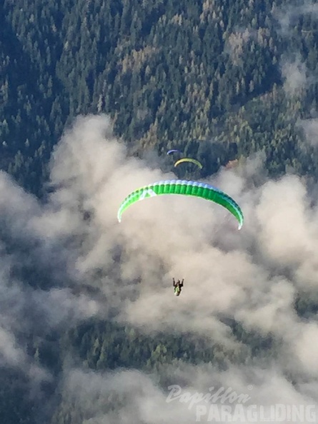 DH17 15 Luesen-Paragliding-1029