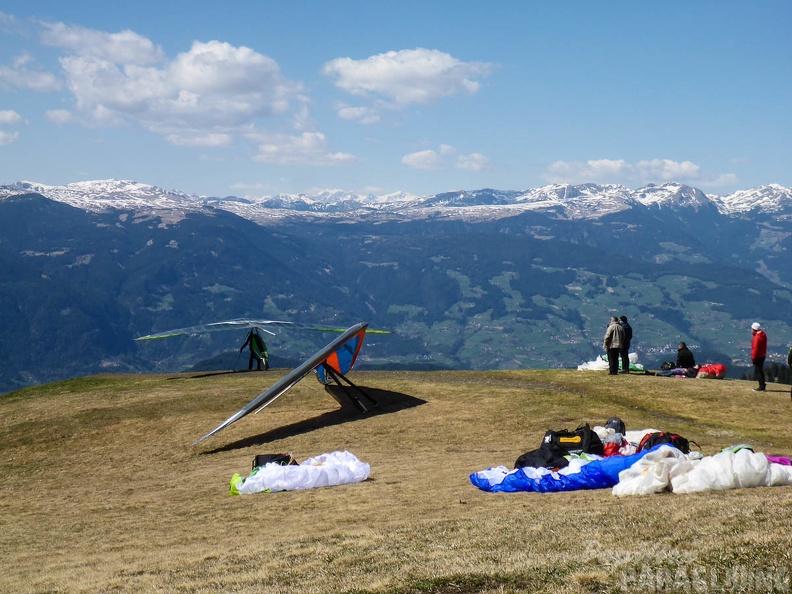 DH17 15 Luesen-Paragliding-1263