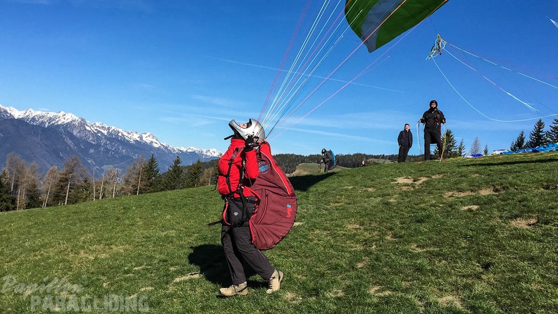 DH17 15 Luesen-Paragliding-309