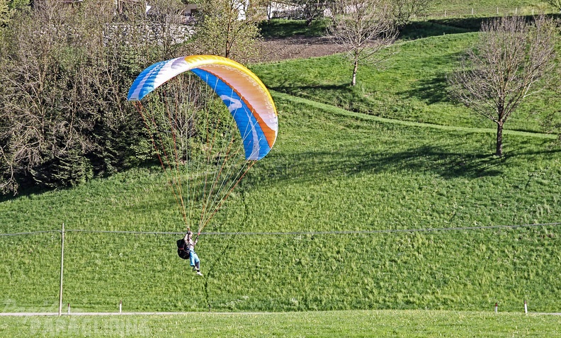 DH18 15 Luesen-Paragliding-149