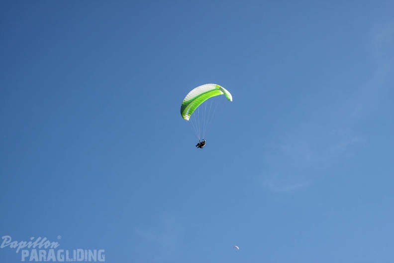DH18_15_Luesen-Paragliding-283.jpg