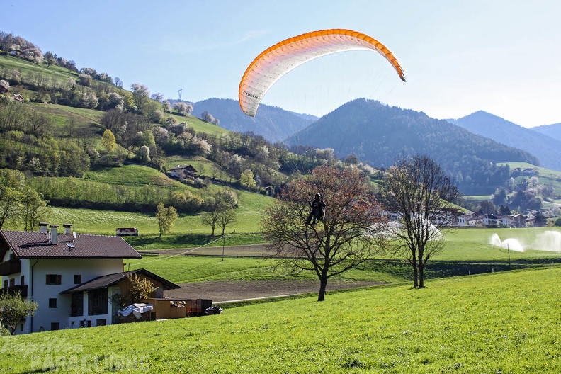 DH18_15_Luesen-Paragliding-353.jpg