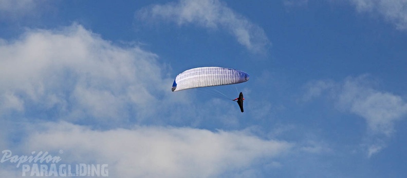 DH18_15_Luesen-Paragliding-411.jpg