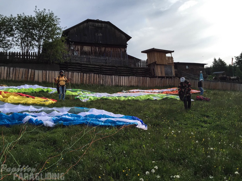 Luesen Paragliding-DH22 15-1069