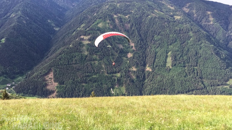 Luesen Paragliding-DH22 15-1076