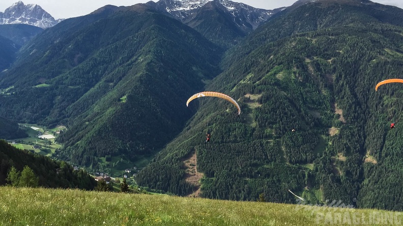 Luesen Paragliding-DH22 15-1089