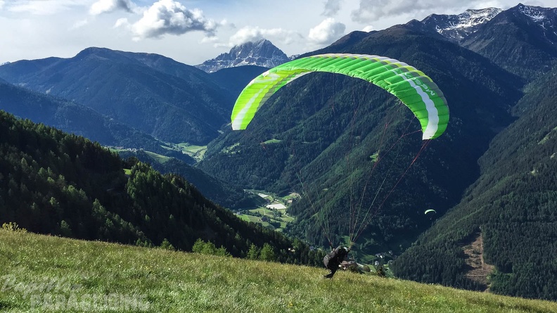 Luesen Paragliding-DH22 15-1180