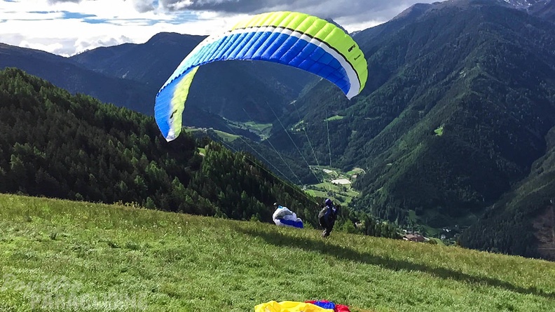 Luesen Paragliding-DH22 15-1263