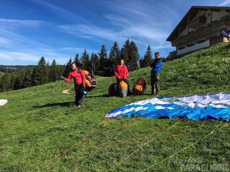 Luesen Paragliding-DH22 15-1672