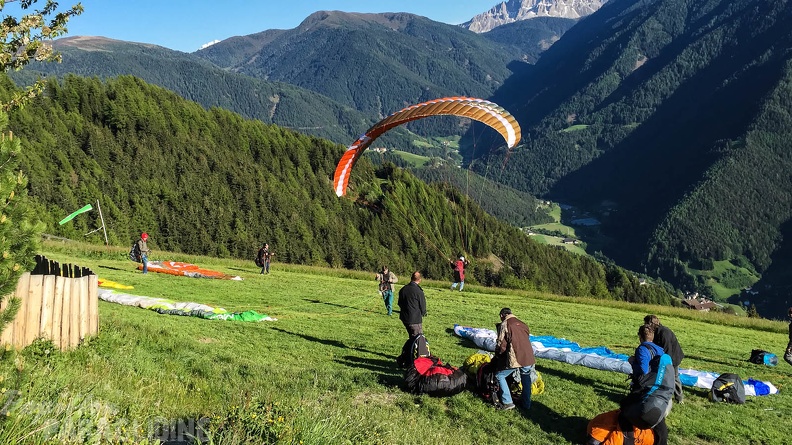 Luesen Paragliding-DH22 15-1847