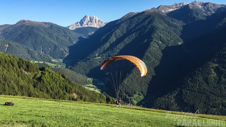 Luesen Paragliding-DH22 15-1881