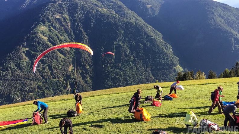 Luesen Paragliding-DH22 15-1893