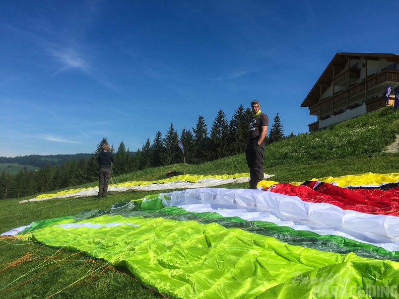 Luesen Paragliding-DH22 15-2065