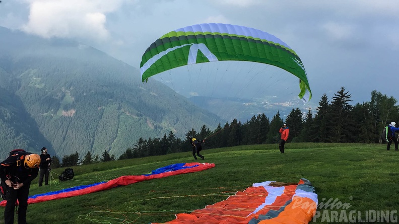 Luesen Paragliding-DH22 15-2580