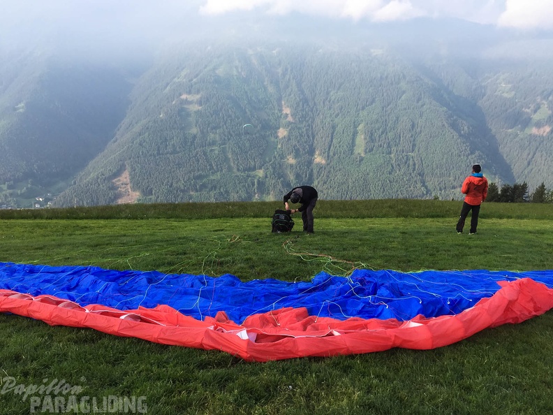 Luesen Paragliding-DH22 15-2590