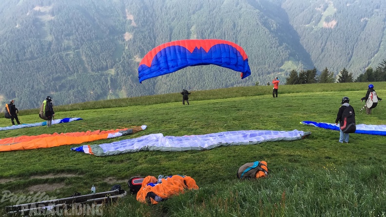 Luesen Paragliding-DH22 15-2638