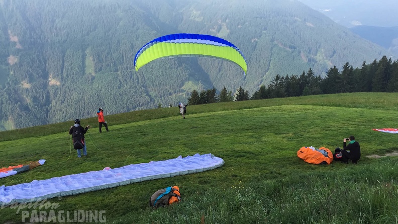 Luesen Paragliding-DH22 15-2646