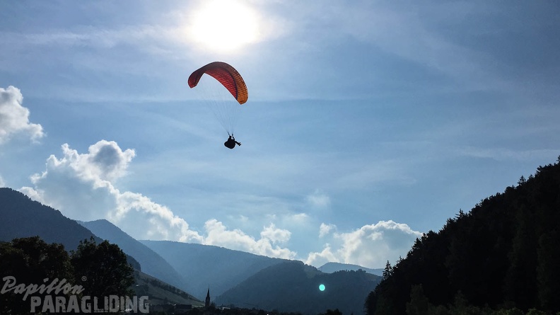 Luesen Paragliding-DH22 15-2759