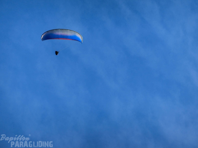 Luesen Paragliding-DH27 15-111