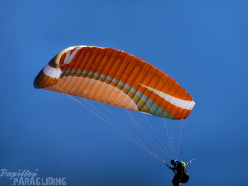 Luesen Paragliding-DH27 15-127