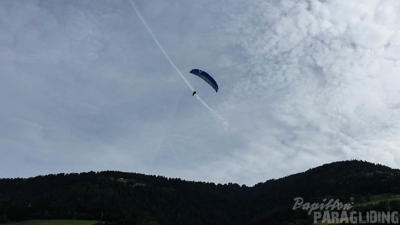 Luesen Paragliding-DH27 15-356