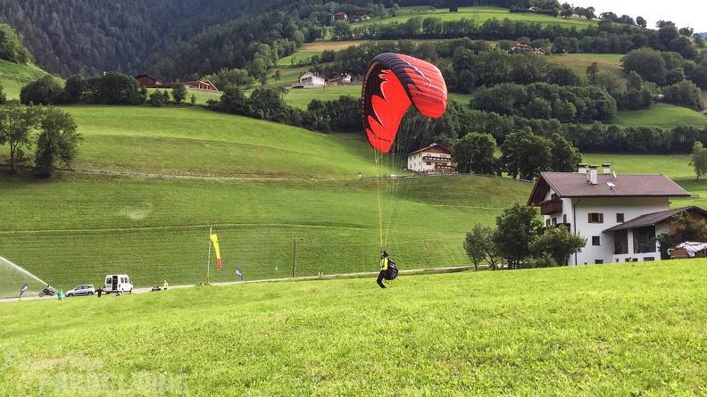 Luesen_Paragliding-DH27_15-360.jpg