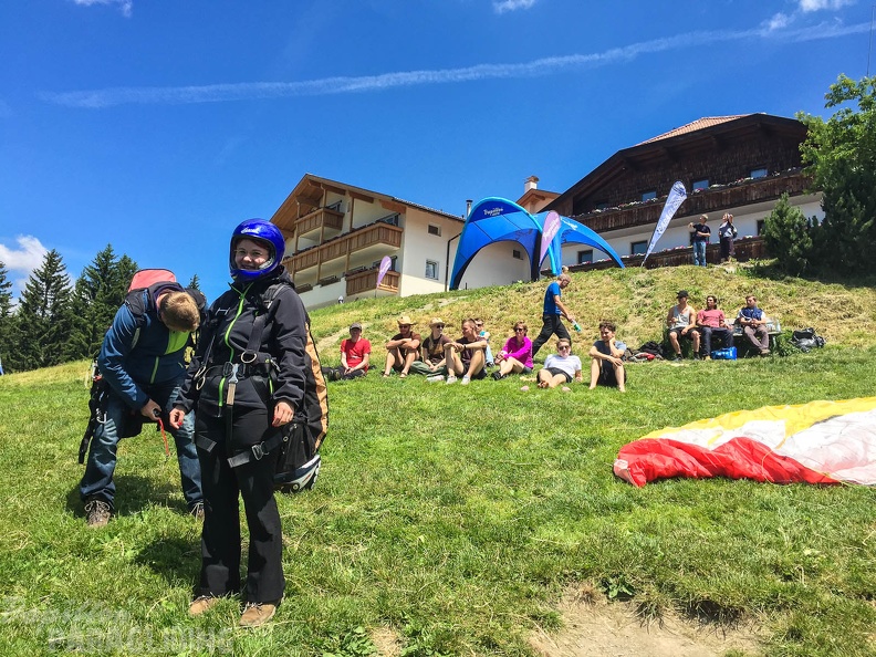 Luesen Paragliding-DH27 15-746