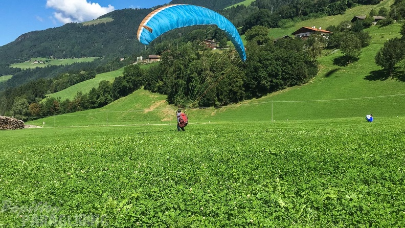 Luesen_DT34.15_Paragliding-1142.jpg