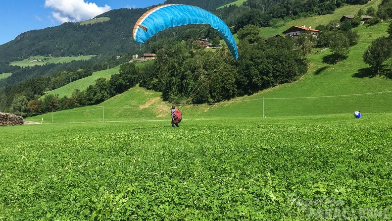 Luesen_DT34.15_Paragliding-1142.jpg