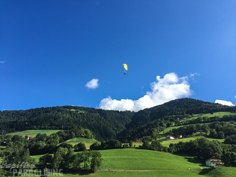 Luesen_DT34.15_Paragliding-2020.jpg