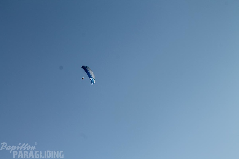 DH25.16-Luesen-Paragliding-1011.jpg
