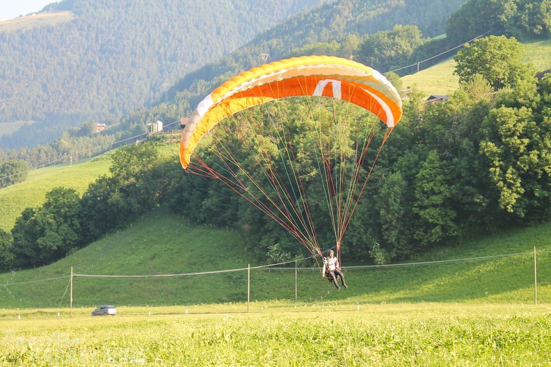 DH25.16-Luesen-Paragliding-1036.jpg