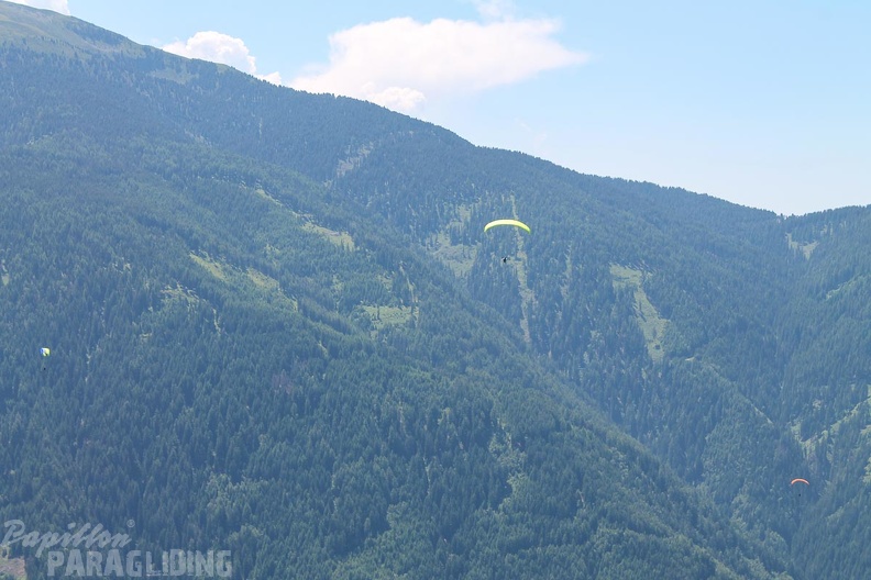 DH25.16-Luesen-Paragliding-1049.jpg