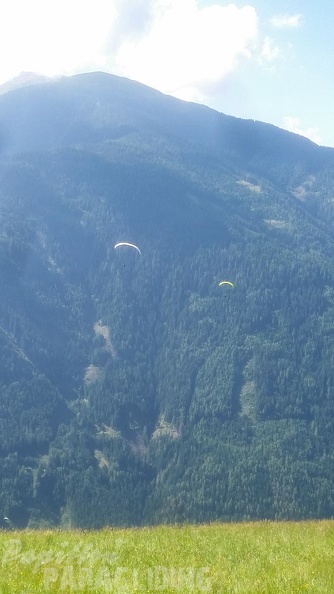 DH35.16-Luesen_Paragliding-1074.jpg