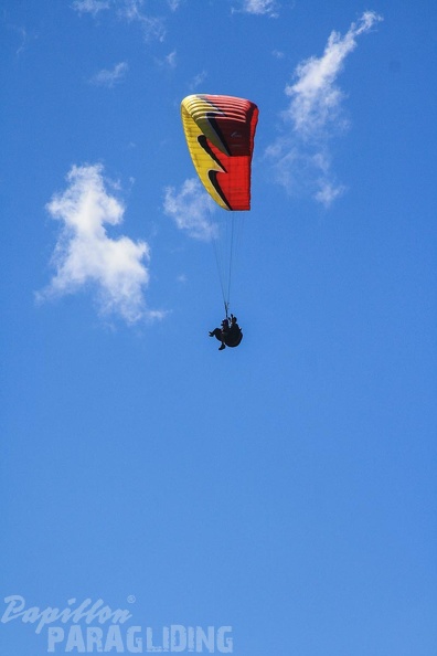 DH35.16-Luesen_Paragliding-1110.jpg