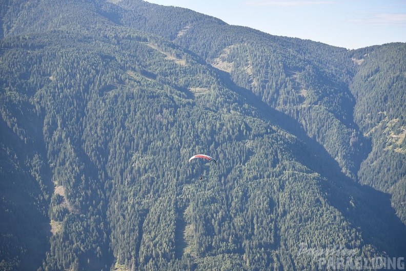 DH35.16-Luesen Paragliding-1301