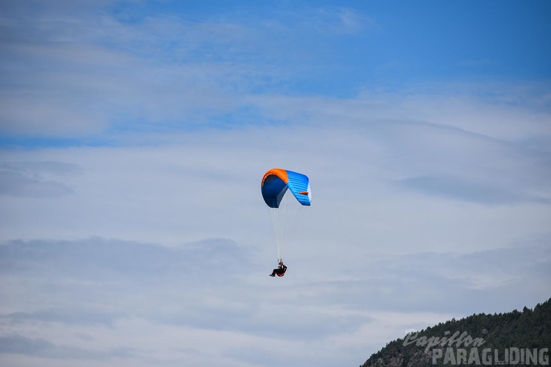 DH35.16-Luesen_Paragliding-1369.jpg