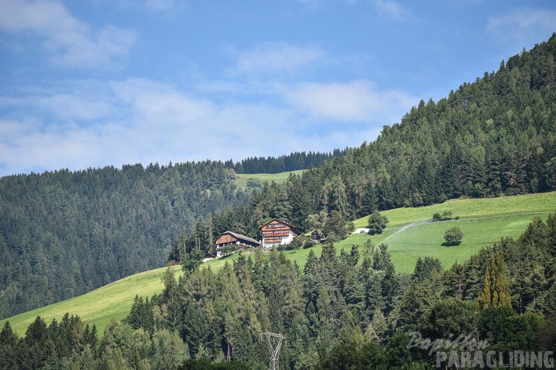 DH35.16-Luesen Paragliding-1438