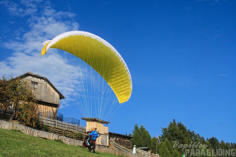 DH35.16-Luesen Paragliding-1641