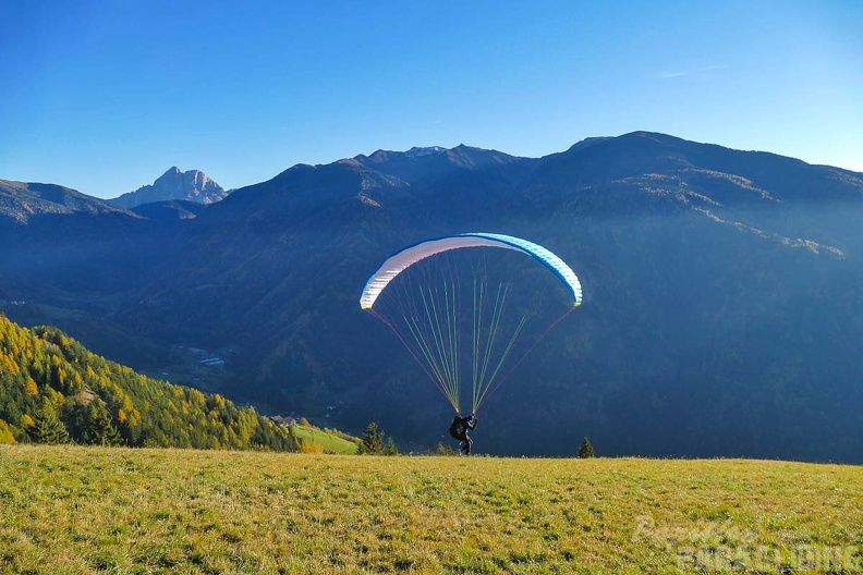 DH44.16-Luesen Paragliding-109