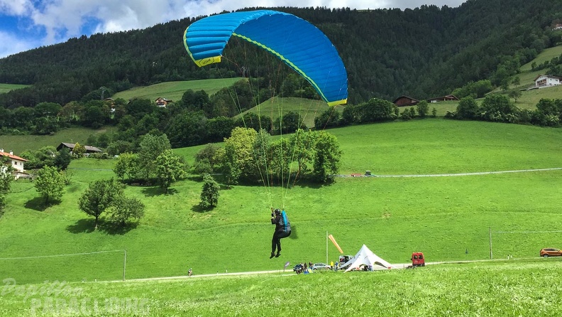 DT24.16-Paragliding-Luesen-1066