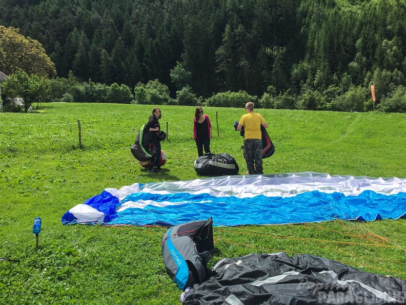 DT24.16-Paragliding-Luesen-1144