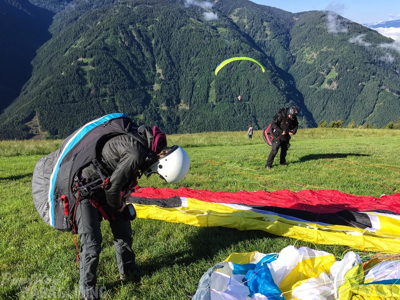 DT24.16-Paragliding-Luesen-1241