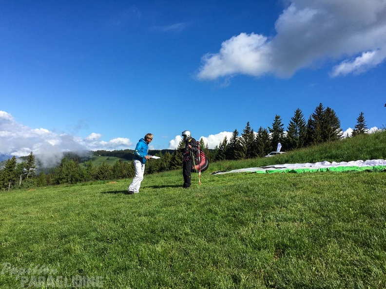 DT24.16-Paragliding-Luesen-1293