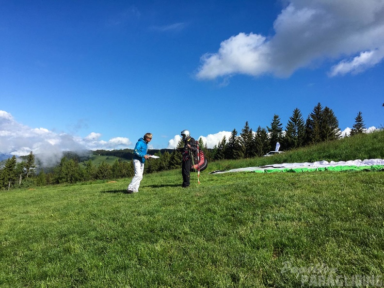 DT24.16-Paragliding-Luesen-1293