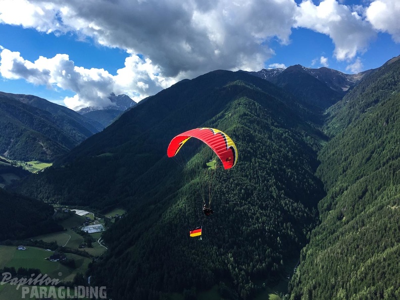DT24.16-Paragliding-Luesen-1311