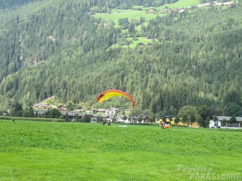 DT36.16-Luesen-Gleitschirmfliegen-181