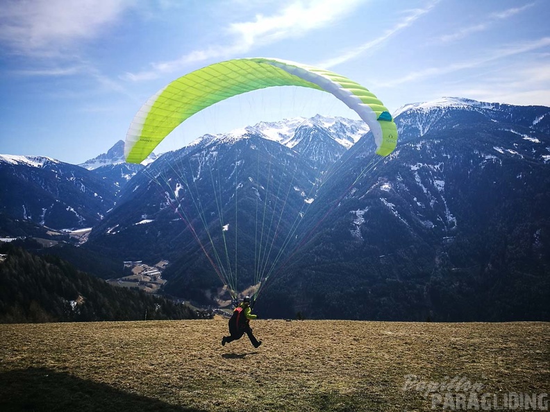 DH11.17_Luesen-Paragliding-165.jpg